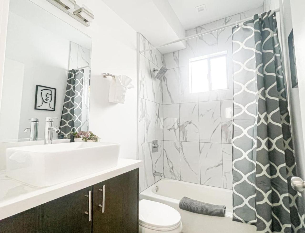 Chic 4br Multi-level Near K-town - Cl2 - Cul Los Angeles